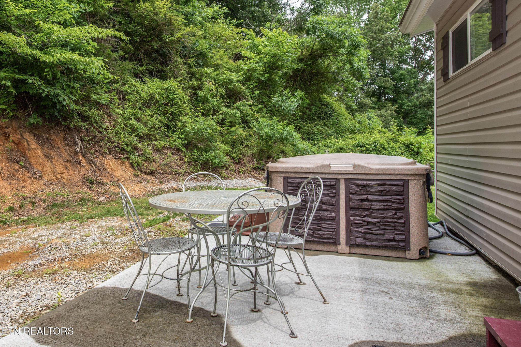 1249 McCarter Hollow Road Sevierville, TN 37862 - Photo 26 of 28 25-25_DollysNeighbor