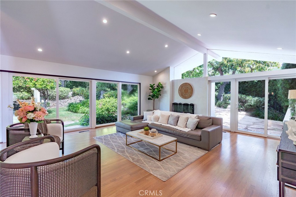 3311 Villa Mesa Road Pasadena, CA 91107 - Photo 15 of 52