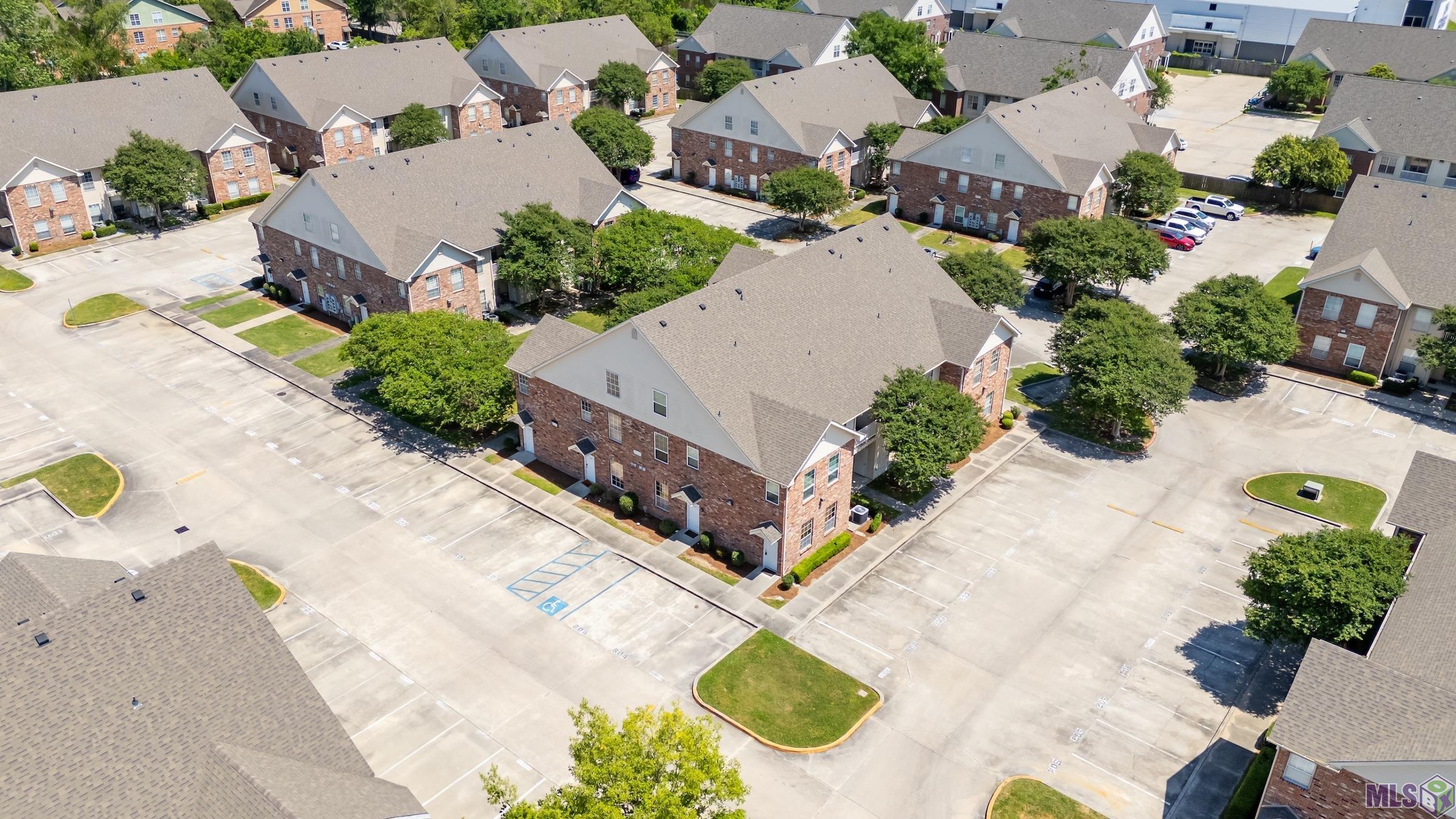 4441 Burbank Drive, Unit 604 Baton Rouge, LA 70820 - Photo 1 of 9