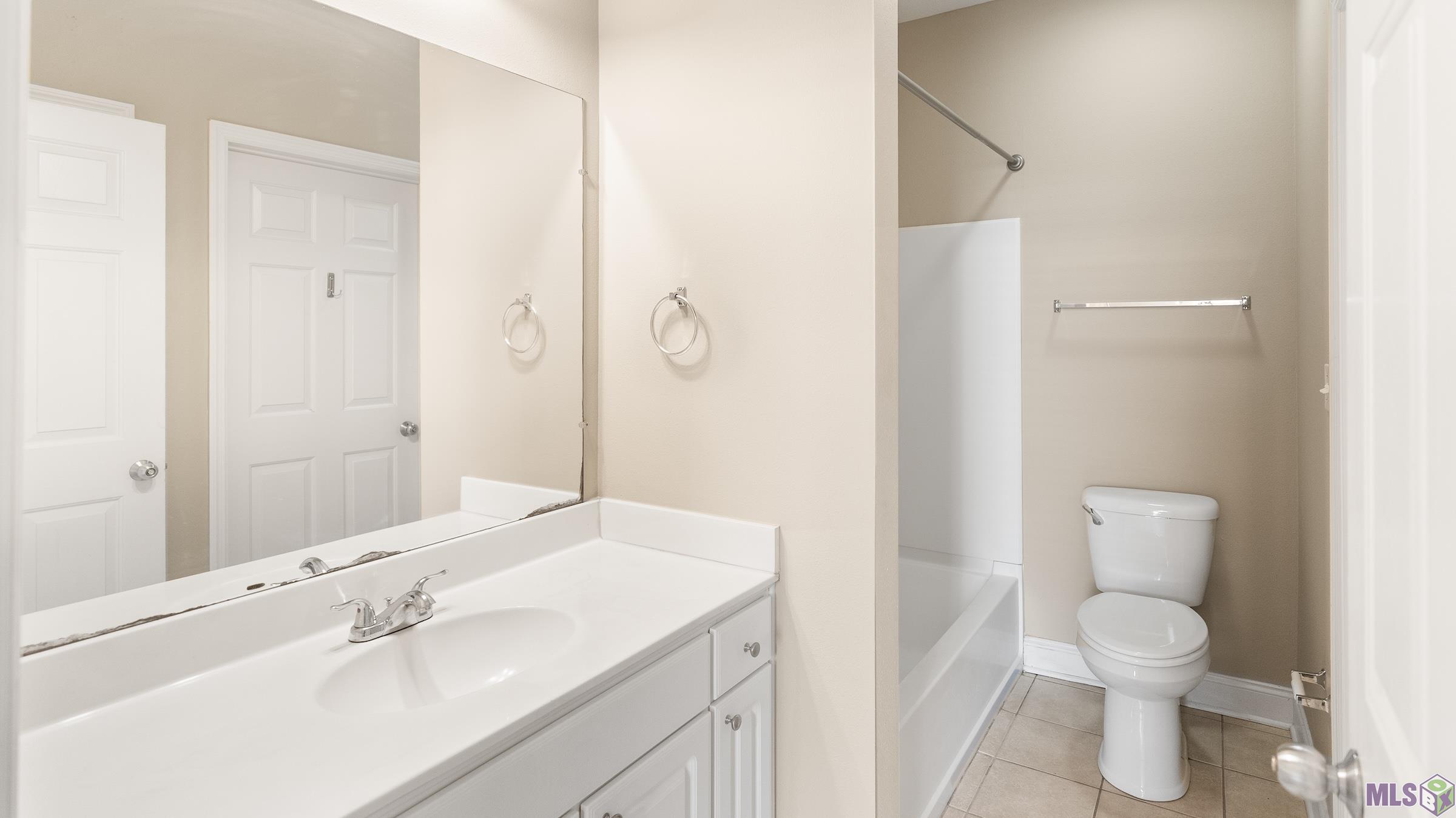 4441 Burbank Drive, Unit 604 Baton Rouge, LA 70820 - Photo 8 of 9