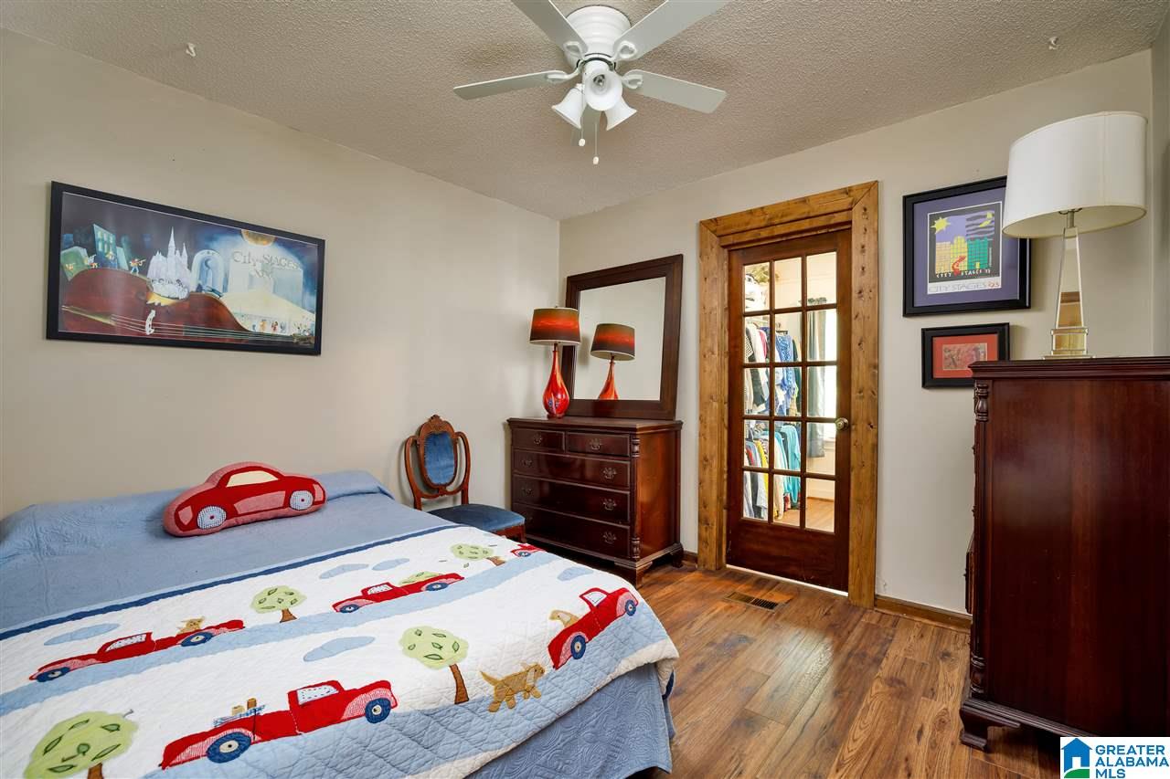 1138 Old Section Road Birmingham, AL 35244 - Photo 21 of 35
