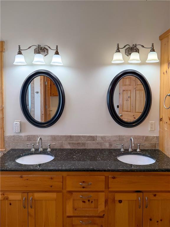 1028 North 600 Road Baldwin City, KS 66006 - Photo 21 of 45