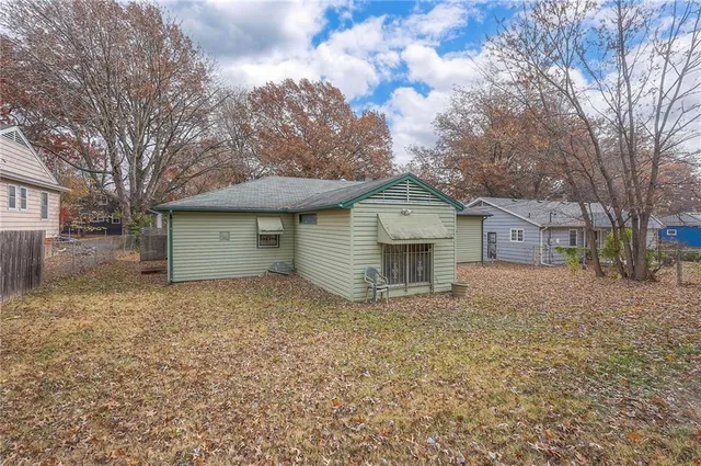 $179,500 | 7806 Campbell Street, Kansas City, MO 64131