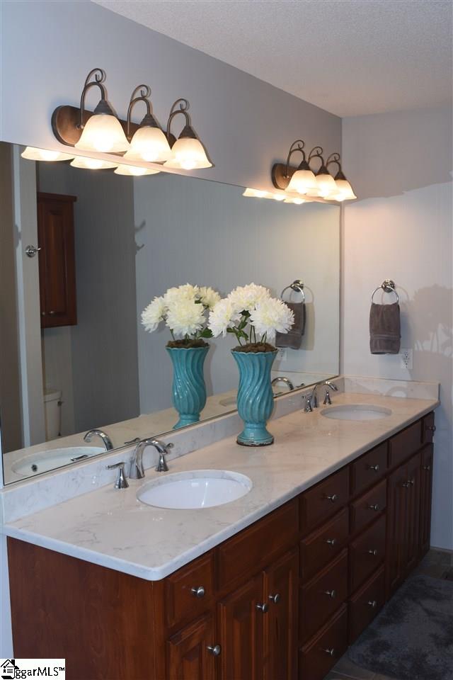 116 Stonehedge Drive Inman, SC 29349 - Photo 14 of 29 Gallery Image 14