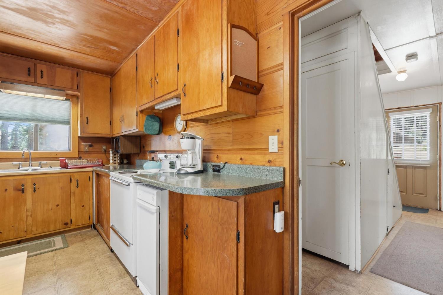 1633 Quarry Road Bucks Lake, CA 95971 - Photo 18 of 41