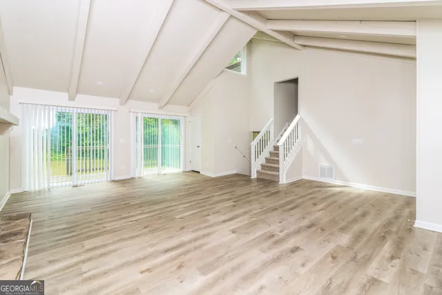 $2,410 | 517 Benson Hurst Drive Southwest, Mableton, GA 30126