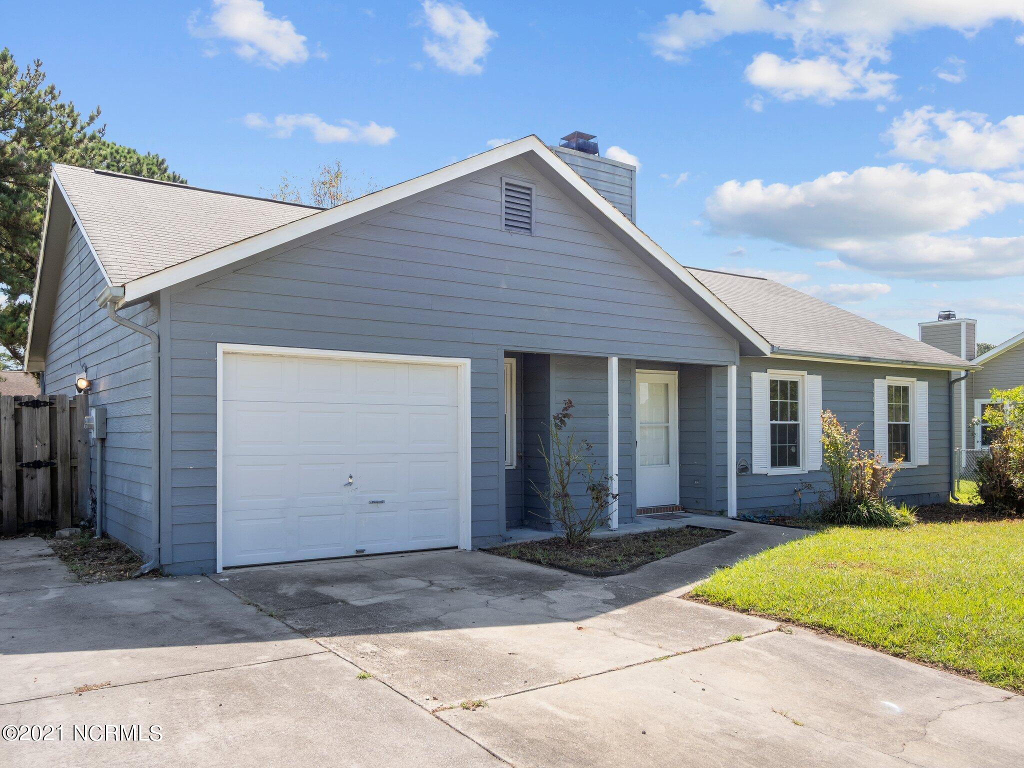 318 Quail Ridge Road Jacksonville, NC 28546 - Photo 2 of 45 2-web-or-mls-02