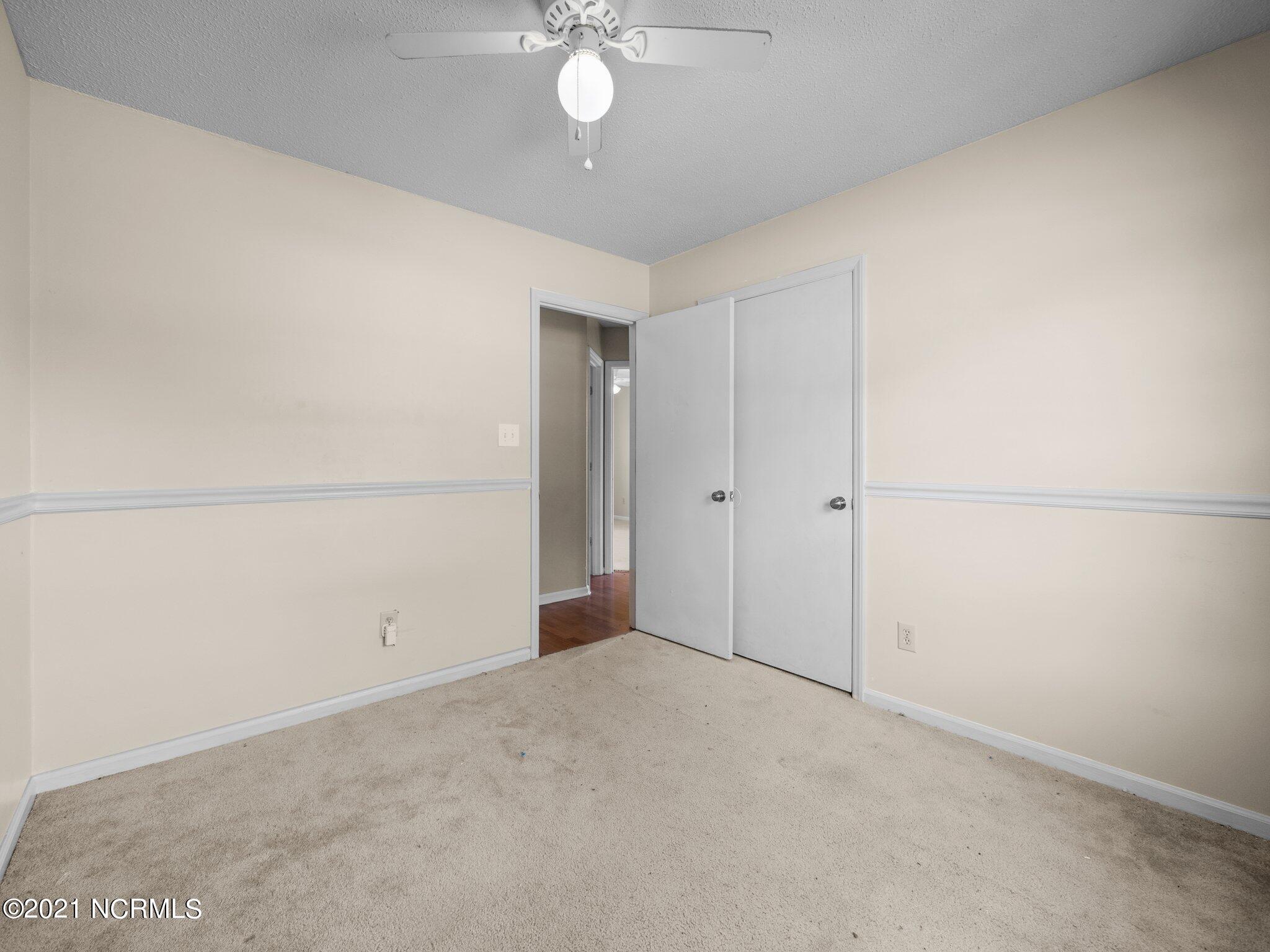 318 Quail Ridge Road Jacksonville, NC 28546 - Photo 24 of 45 33-web-or-mls-P9100145