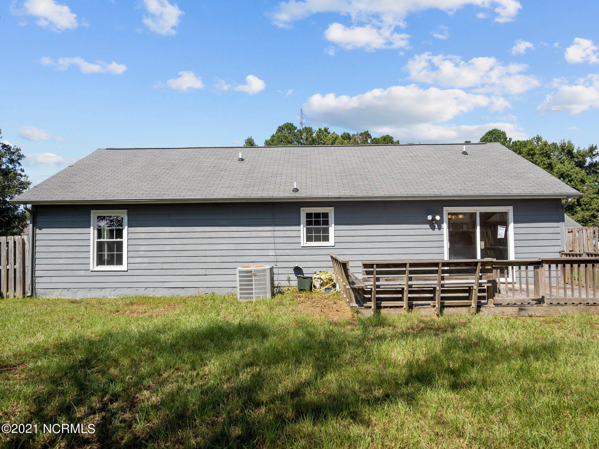 318 Quail Ridge Road Jacksonville, NC 28546 - Photo 35 of 45 7-web-or-mls-07