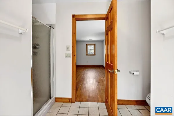$675,000 | 472 Horseshoe Mountain Road, Roseland, VA 22967