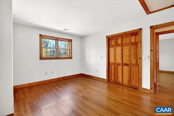 $675,000 | 472 Horseshoe Mountain Road, Roseland, VA 22967