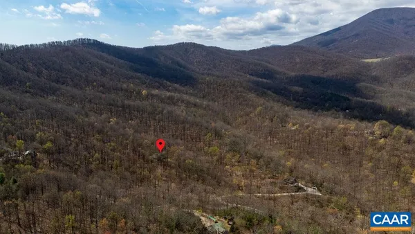 $675,000 | 472 Horseshoe Mountain Road, Roseland, VA 22967