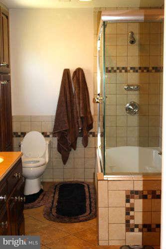 4521 Flintstone Road Alexandria, VA 22306 - Photo 13 of 20 Bath Master