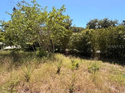$450,000 | 4944 Midnight Lane, Sarasota, FL 34235
