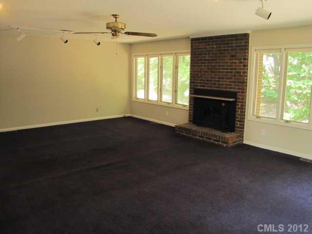 12809 Caldwell Road Charlotte, NC 28213 - Photo 3 of 13 Gallery Image 3