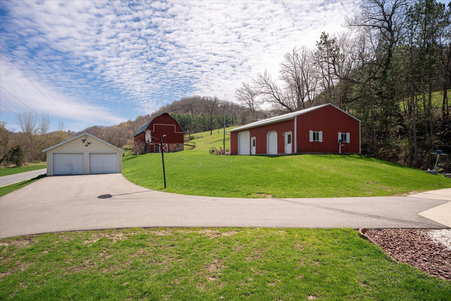 S921 Sveum Ridge Road Coon, WI 54623 - Photo 17 of 22 Detached garage_Shed_Heated workshop