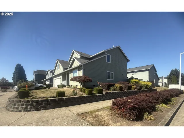 $547,000 | 4161 Geranium Avenue Northeast, Salem, OR 97305