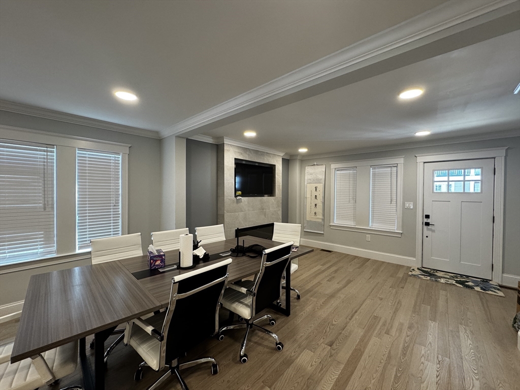 33 Hamilton Street, Unit 1 Medford, MA 02155 - Photo 4 of 16