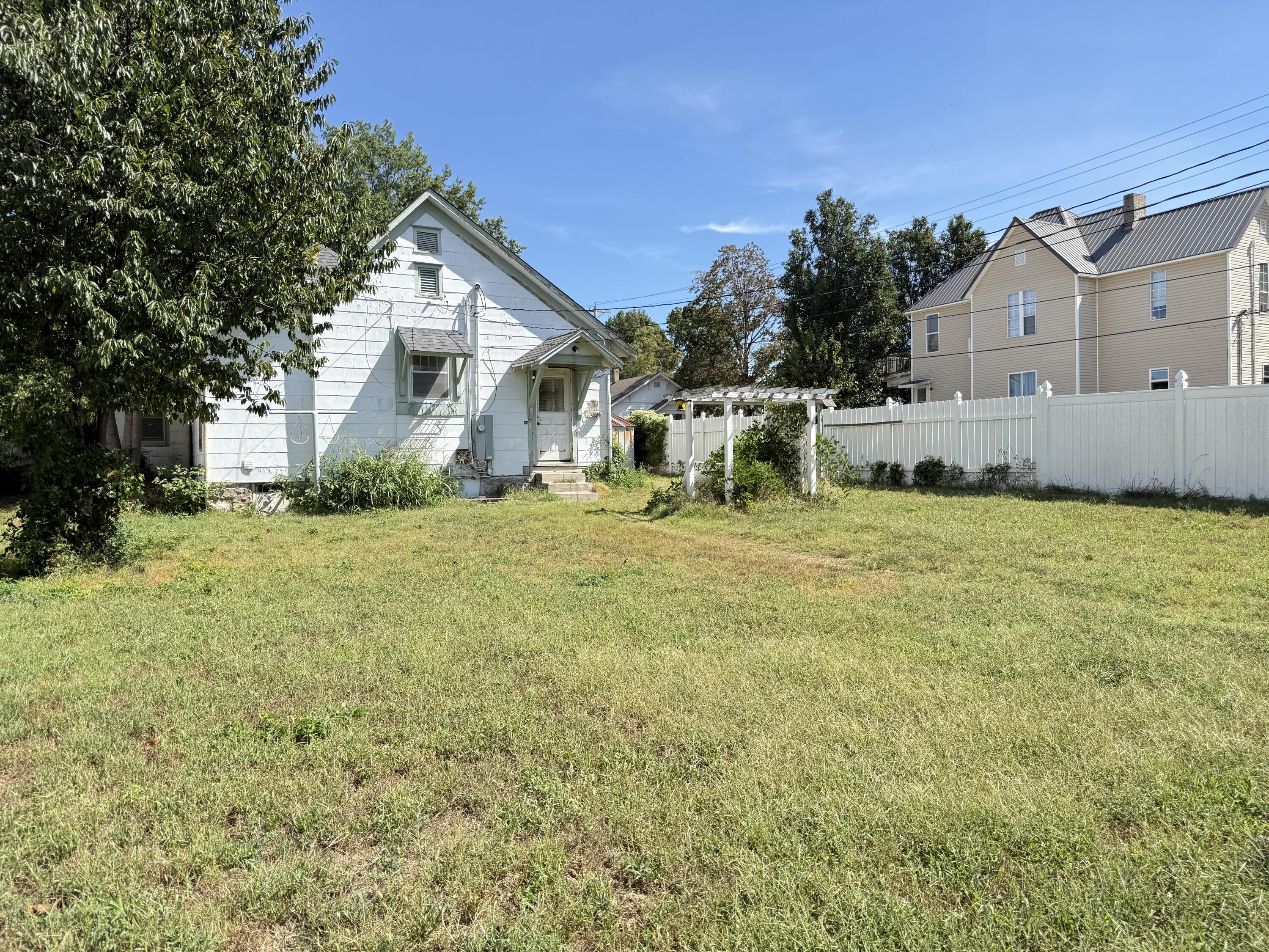 600 4th Street Monett, MO 65708 - Photo 19 of 21 19
