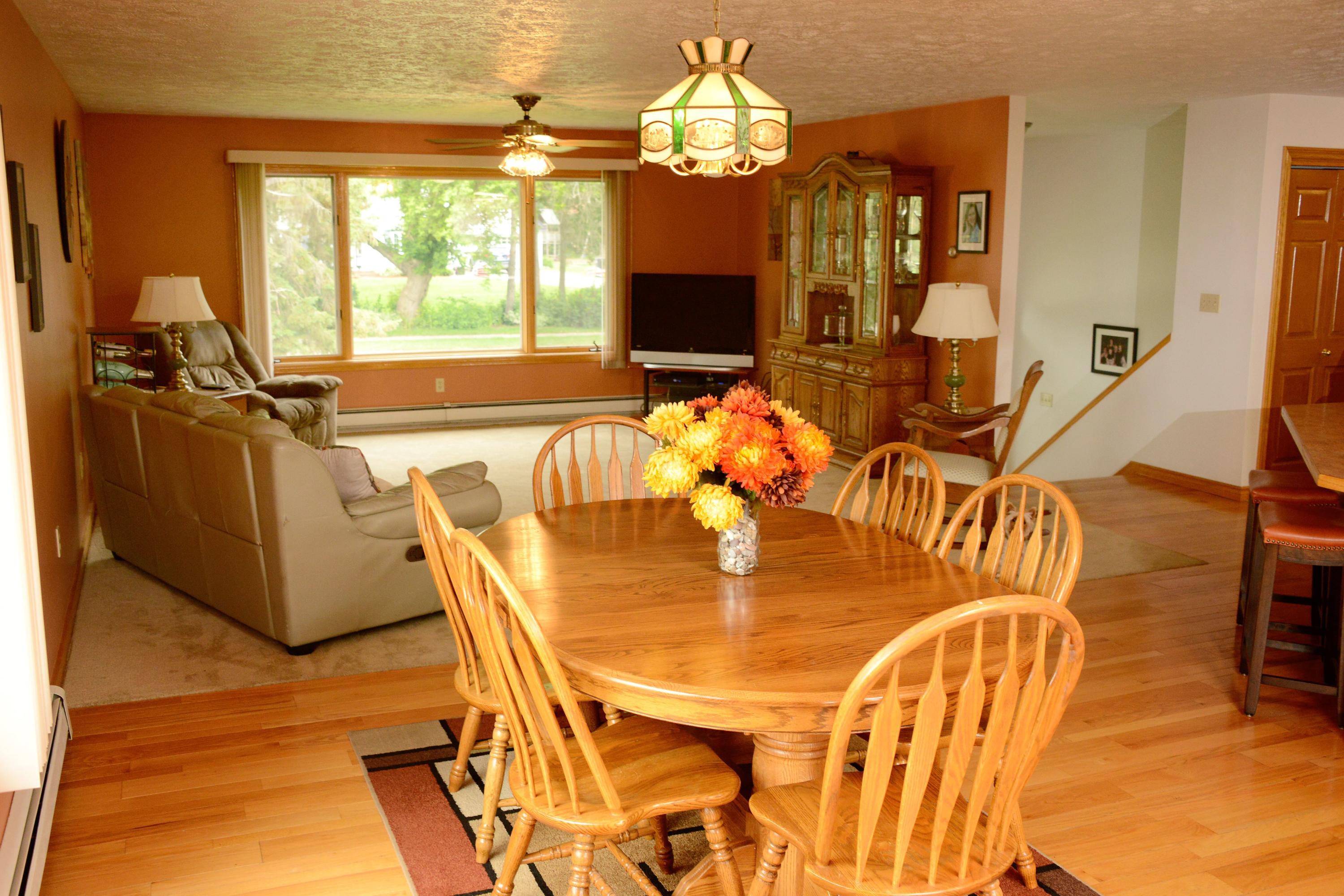 303 Mission Road Sault Ste. Marie, MI 49783 - Photo 3 of 97 Gallery Image 3