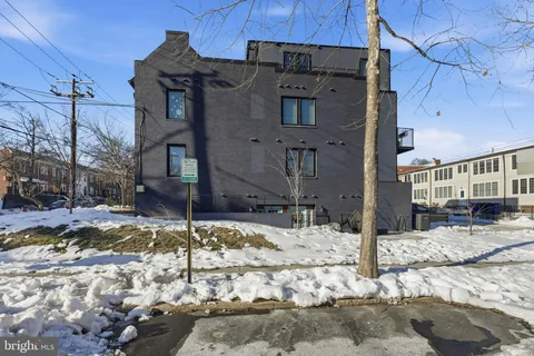 $425,000 | 4001 7th Street Northeast, Unit 4, Washington, DC 20017