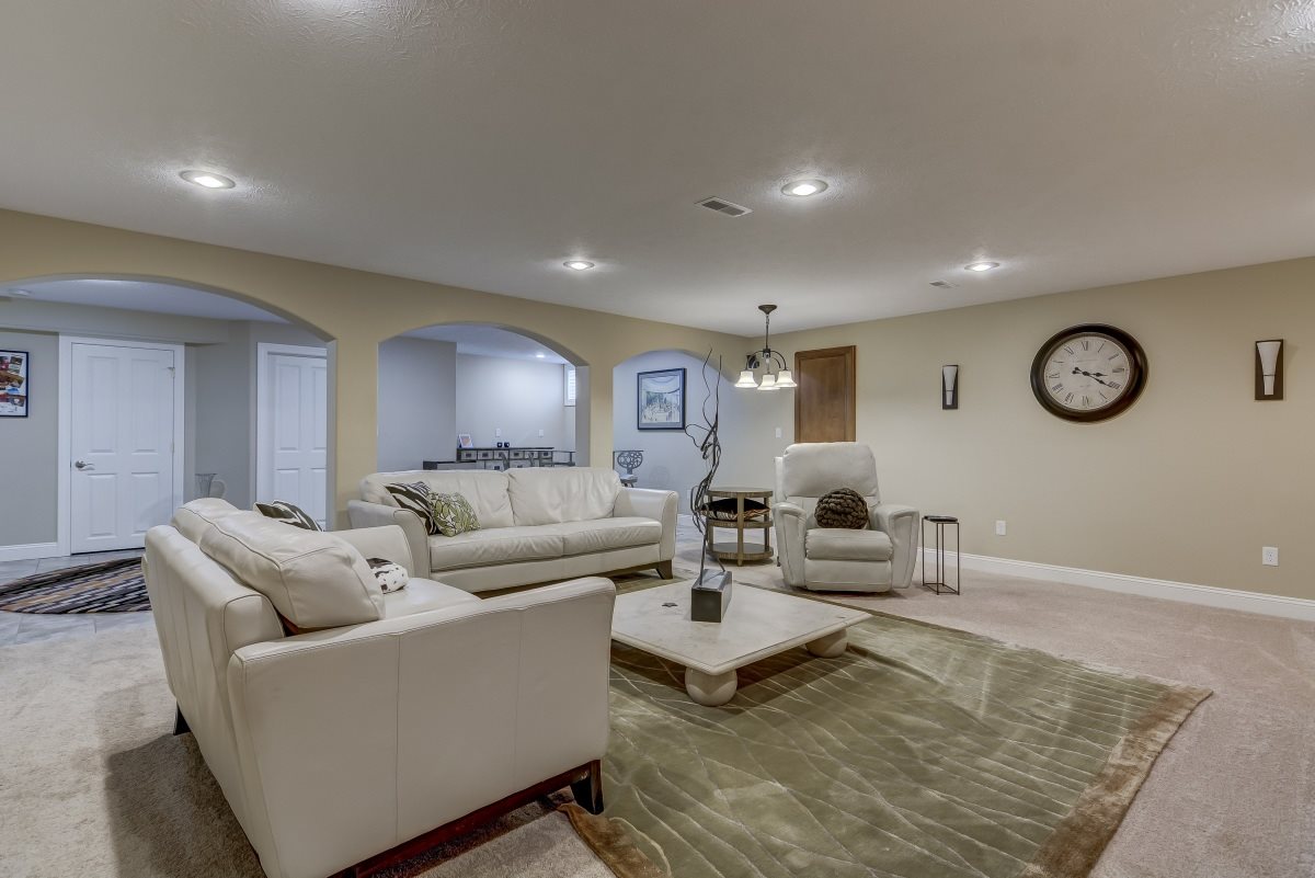 4913 Eagle Crest Court Springfield, IL 62711 - Photo 27 of 36 Gallery Image 27