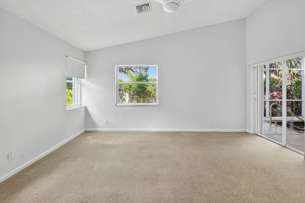 $429,000 | 9914 Harbour Lake Circle, Boynton Beach, FL 33437