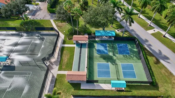 $429,000 | 9914 Harbour Lake Circle, Boynton Beach, FL 33437