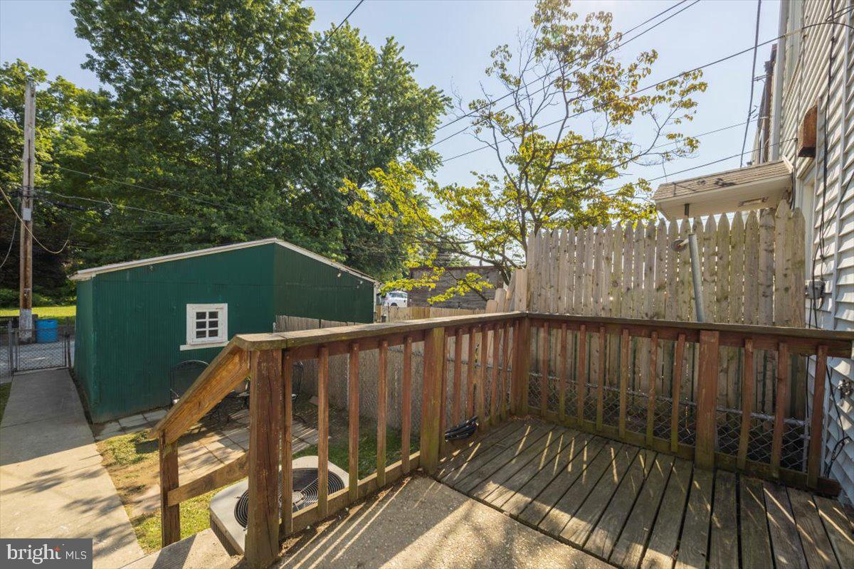 1443 Lawrence Road Havertown, PA 19083 - Photo 21 of 25