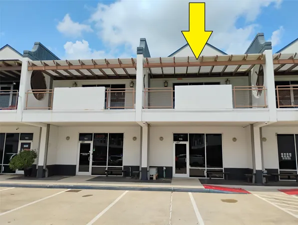 $2,500 | 9788 Clarewood Drive, Unit 106, Houston, TX 77036