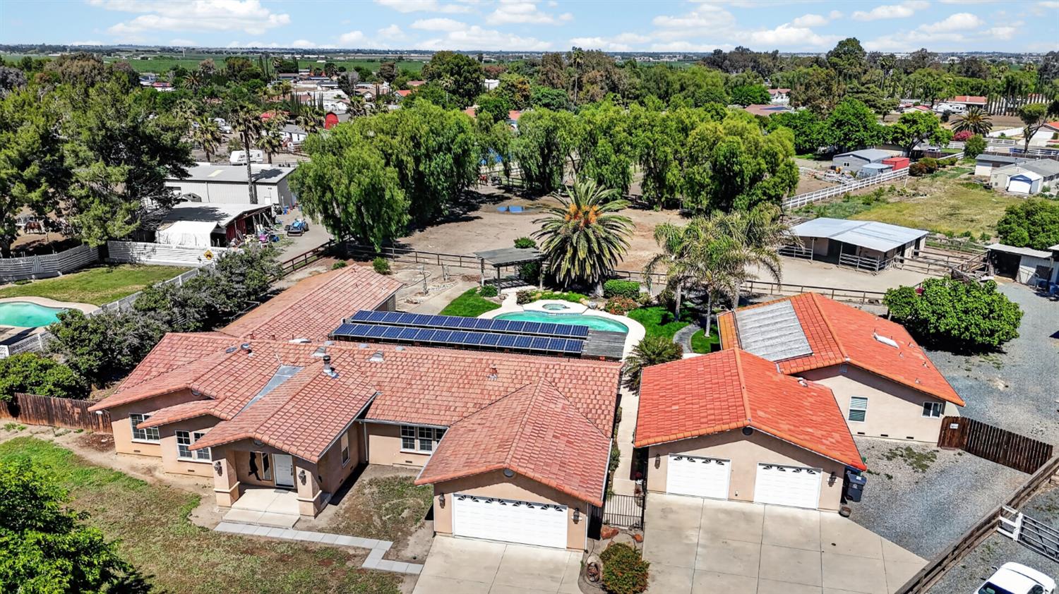 16237 Rancho Viejo Court Tracy, CA 95304 - Photo 2 of 64