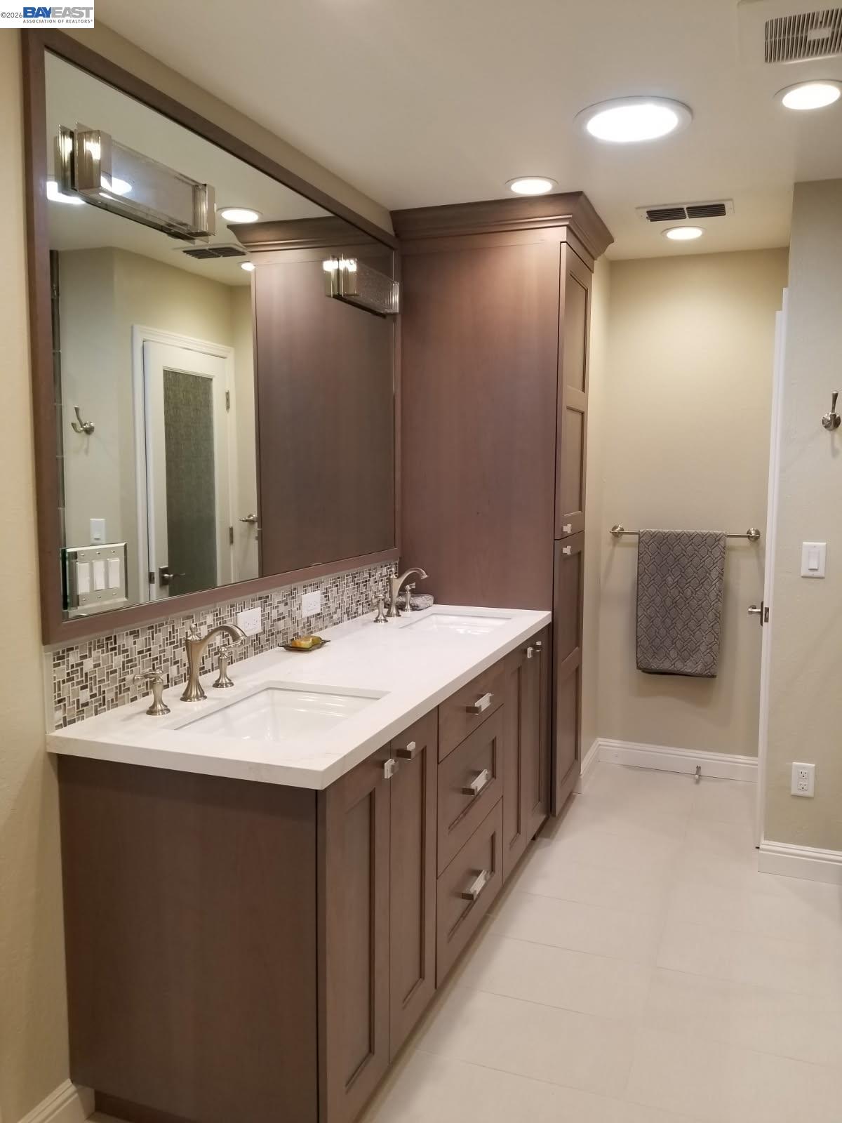 418 Santander Drive San Ramon, CA 94583 - Photo 4 of 5