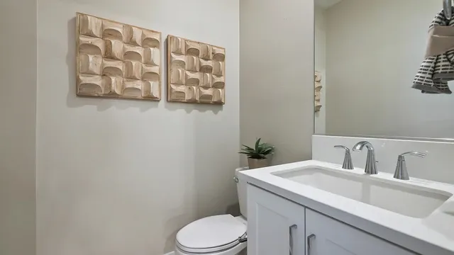 $699,990 | 26859 Serif Place, Newhall, CA 91381