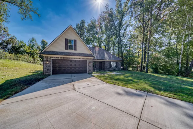 $299,400 | 109 Walnut Ridge, Ripley, TN 38063