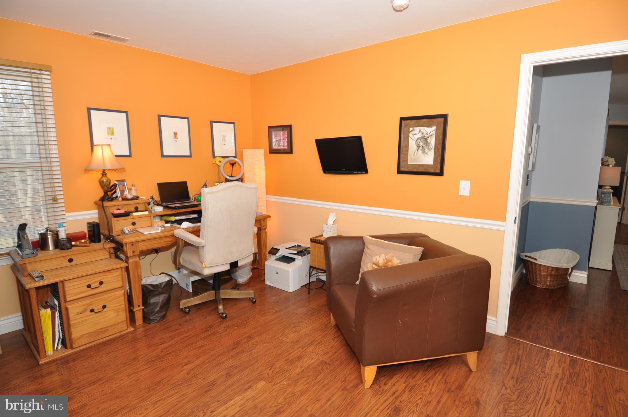 137 Springfield Meeting House Road Jobstown, NJ 08041 - Photo 24 of 67 2nd-floor office