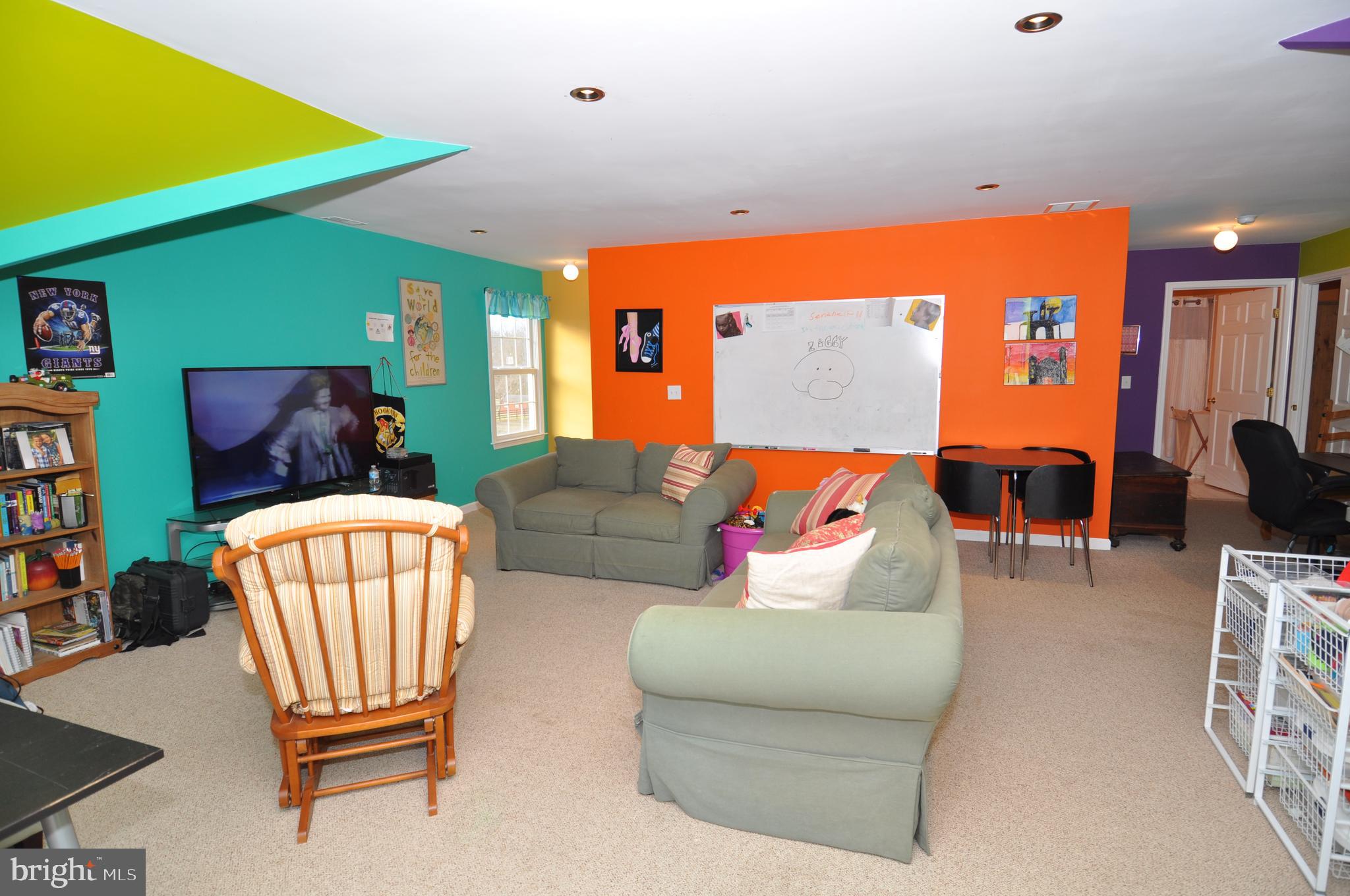 137 Springfield Meeting House Road Jobstown, NJ 08041 - Photo 36 of 67 Perfect for at home studying