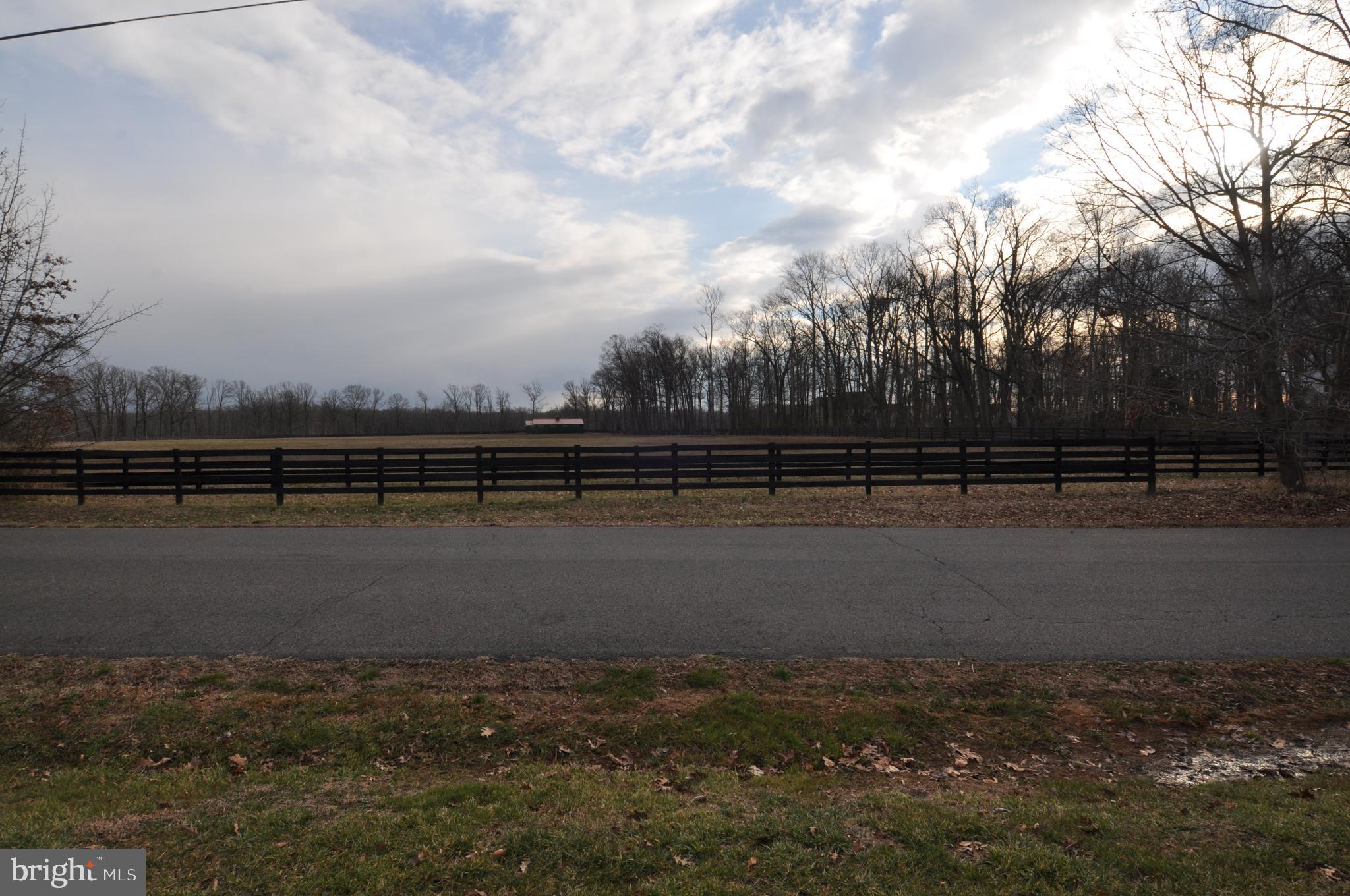 137 Springfield Meeting House Road Jobstown, NJ 08041 - Photo 54 of 67 Horse Farm across the street