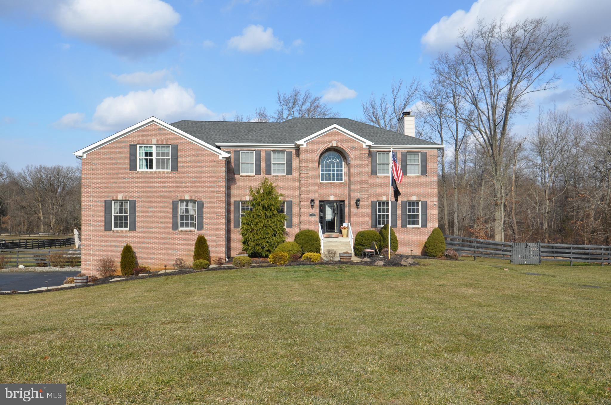 137 Springfield Meeting House Road Jobstown, NJ 08041 - Photo 62 of 67 Brick face Colonial