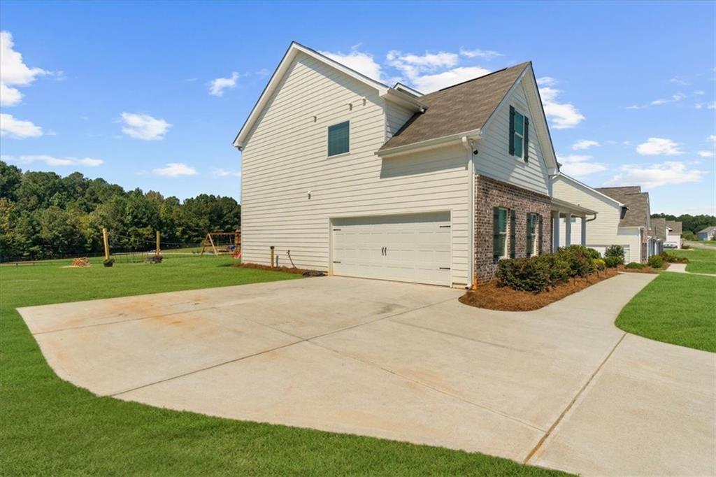 1186 Emmas Path Monroe, GA 30656 - Photo 5 of 50