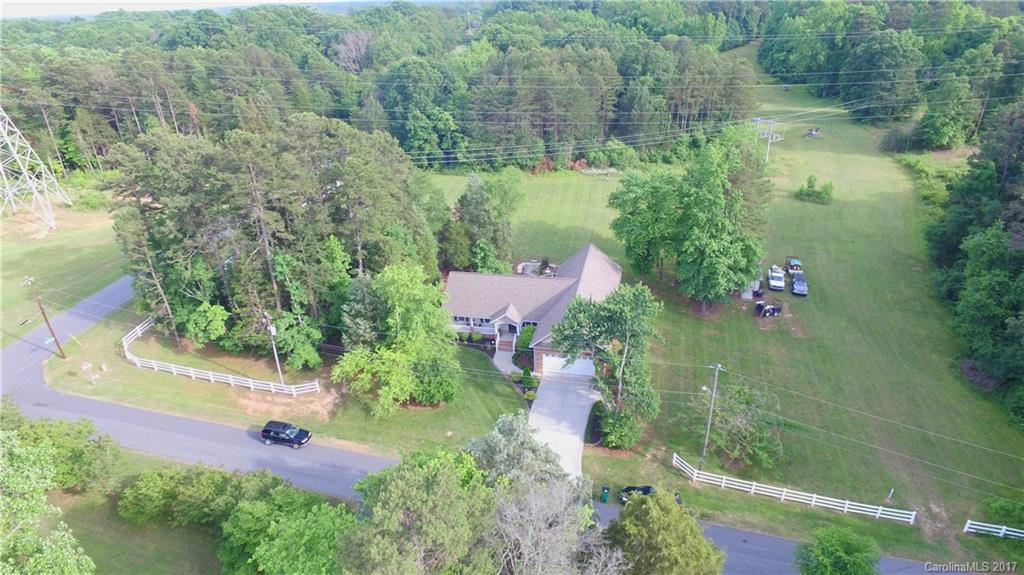 4517 Grove Road Charlotte, NC 28216 - Photo 24 of 24 Gallery Image 24
