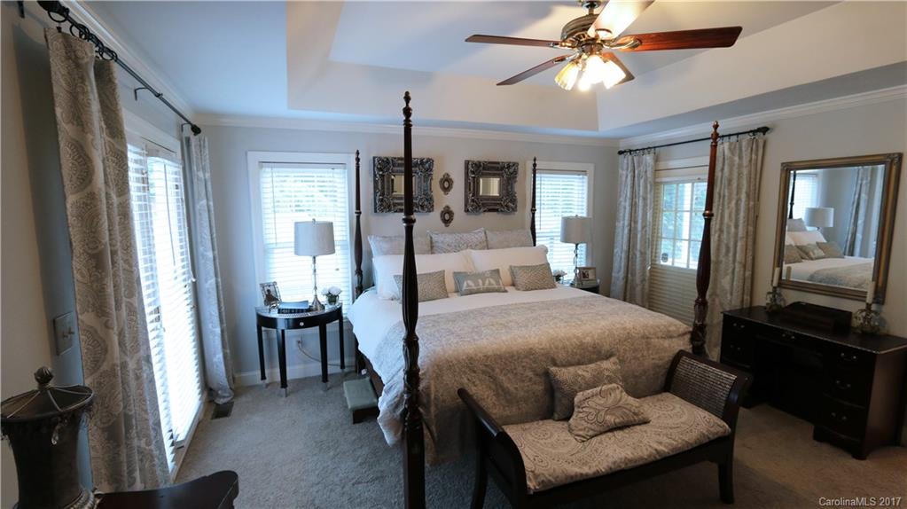 4517 Grove Road Charlotte, NC 28216 - Photo 10 of 24 Gallery Image 10