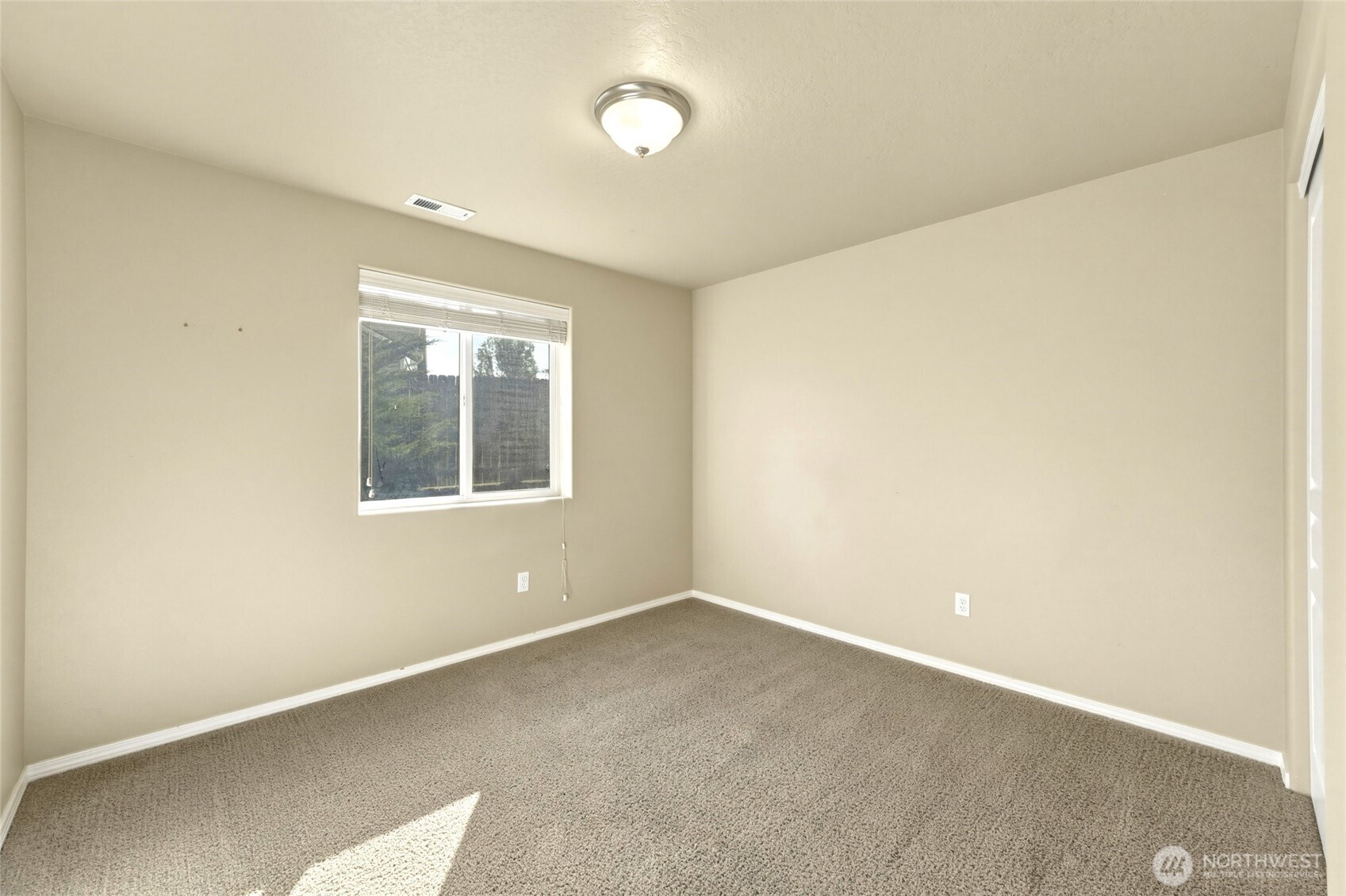 919 Highland Road Walla Walla, WA 99362 - Photo 27 of 40