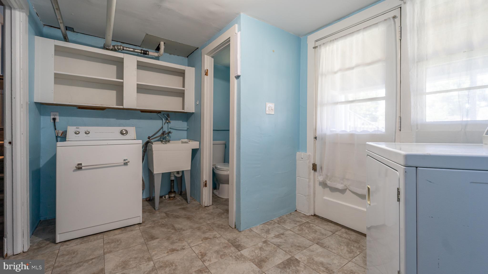 1923 Clifden Road Catonsville, MD 21228 - Photo 15 of 29 Gallery Image 15