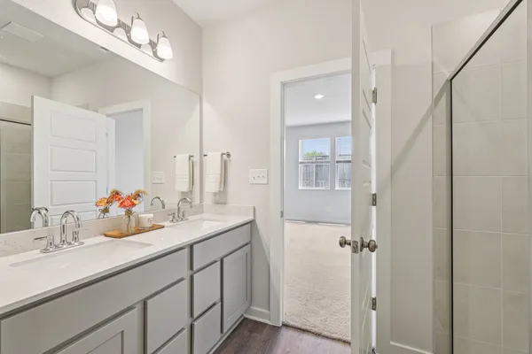 $2,100 | 113 Cutleaf, San Marcos, TX 78666
