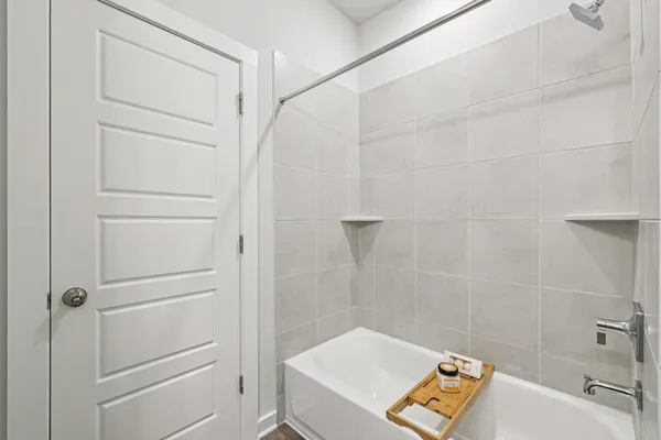 $2,100 | 113 Cutleaf, San Marcos, TX 78666