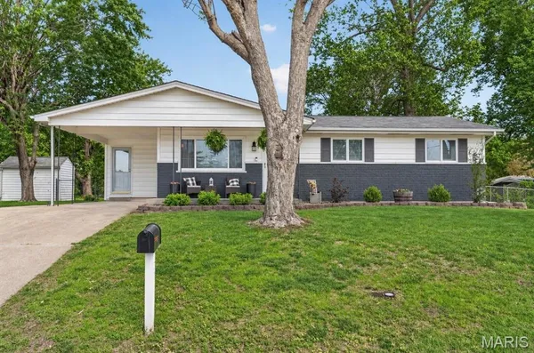 $265,000 | 77 Ruth Drive, St. Charles, MO 63301