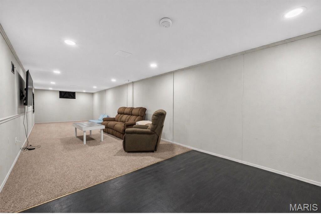 77 Ruth Drive St. Charles, MO 63301 - Photo 14 of 21