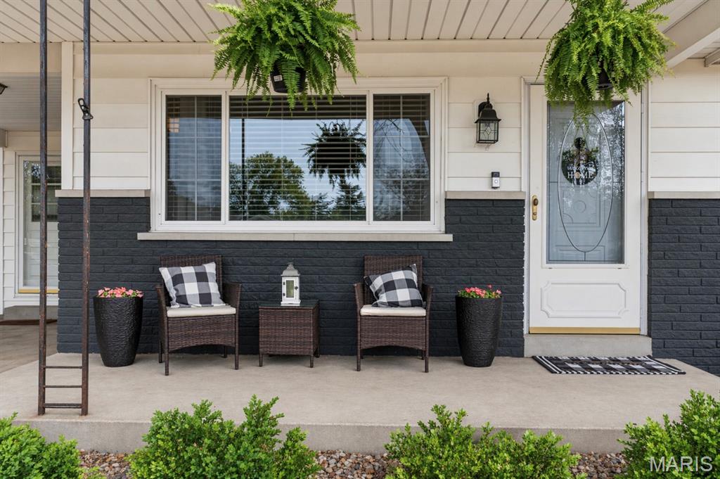 77 Ruth Drive St. Charles, MO 63301 - Photo 2 of 21