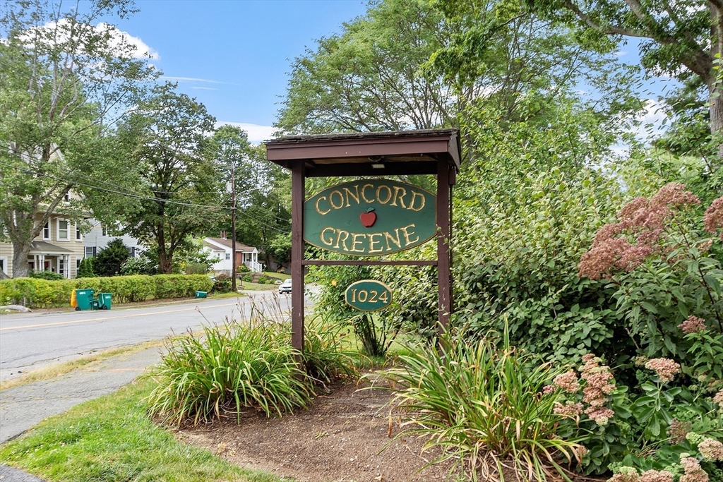1 Concord Greene, Unit 7 Concord, MA 01742 - Photo 31 of 31 a sign on the side of a road