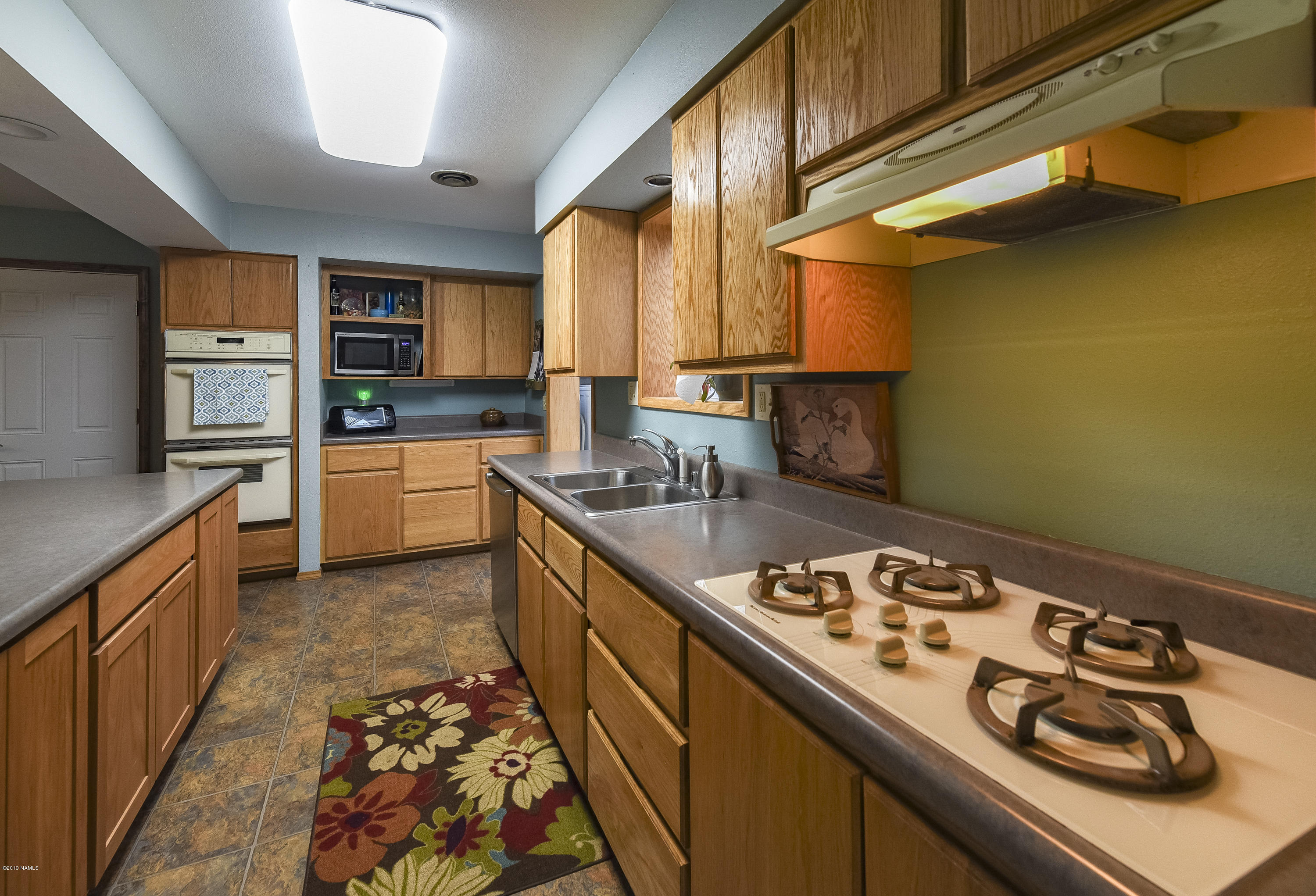 2435 East Lockett Road Flagstaff, AZ 86004 - Photo 8 of 25 Kitchen 1